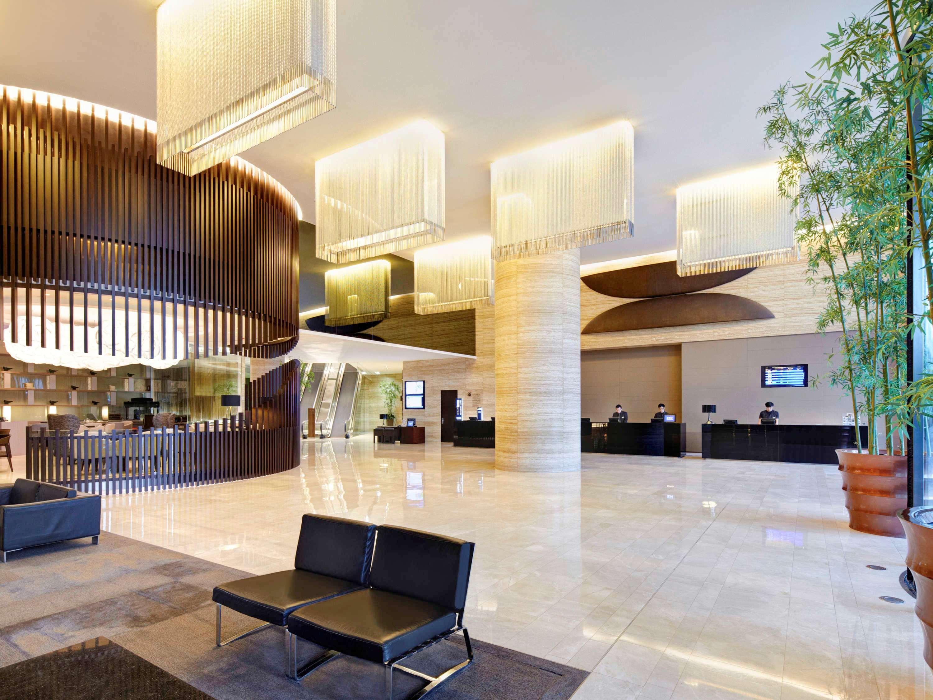 Novotel Citygate Hongkong Exteriör bild